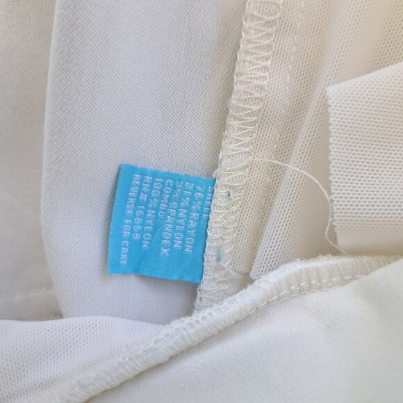 J. McLaughlin Masie Slim tapered Leg Stretch Pull-On Pants Size 12 Ivory Stone - Picture 9 of 9